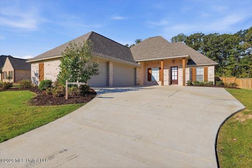 112 Richburg Ct, Pearl, MS, 39208-2100 | Card Image