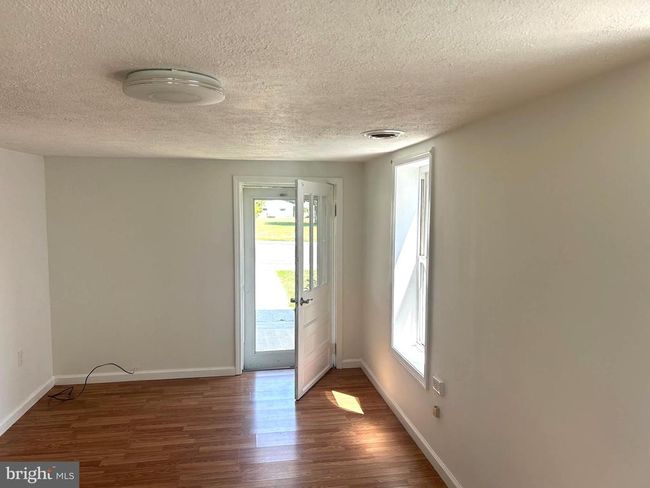 212 Pierpont St, House other with 3 bedrooms, 2 bathrooms and null parking in PETERSBURG WV | Image 17