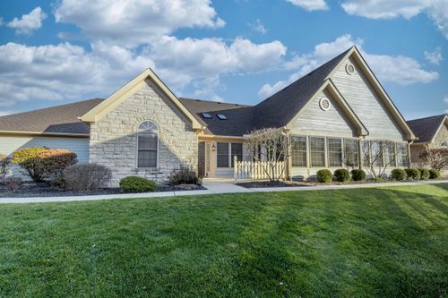 1286 Stonehill Ln, Lancaster, OH, 43130-2082 | Card Image