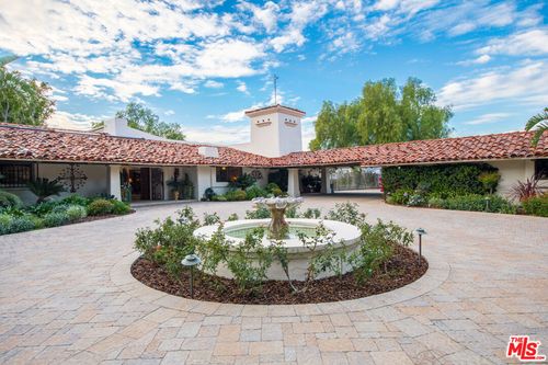 28611 Bamfield Dr, Agoura Hills, CA, 91301-1712 | Card Image