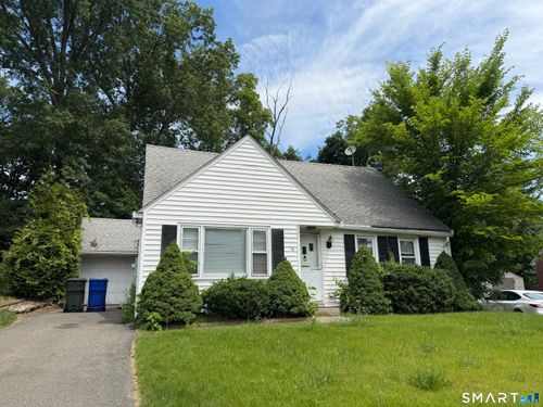 16 Harding Ave, Newington, CT, 06111-1915 | Card Image