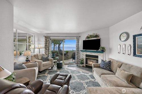 218-8026 Birch Bay Dr, Blaine, WA, 98230-9022 | Card Image