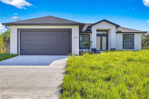 333 Pinehurst Ave, LEHIGH ACRES, FL, 33974-2422 | Card Image