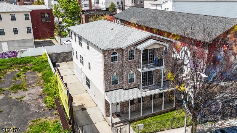 Residential Lease in Newark City 4