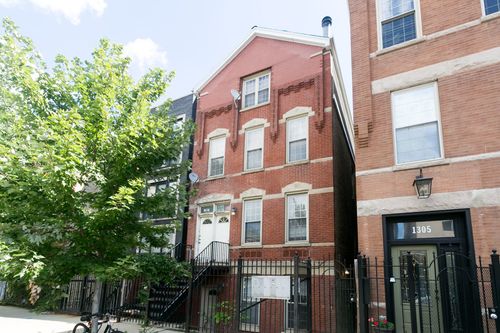 apt-2f-1307 Greenview Ave, Chicago, IL, 60642-2379 | Card Image