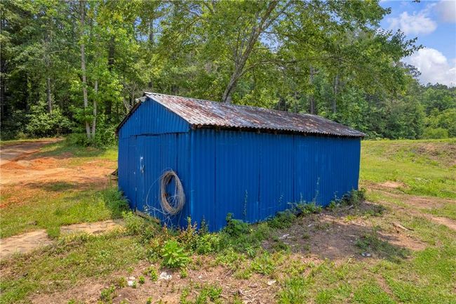 6160 Campbellton Redwine Rd, House other with 2 bedrooms, 1 bathrooms and null parking in Chattahoochee Hills GA | Image 12