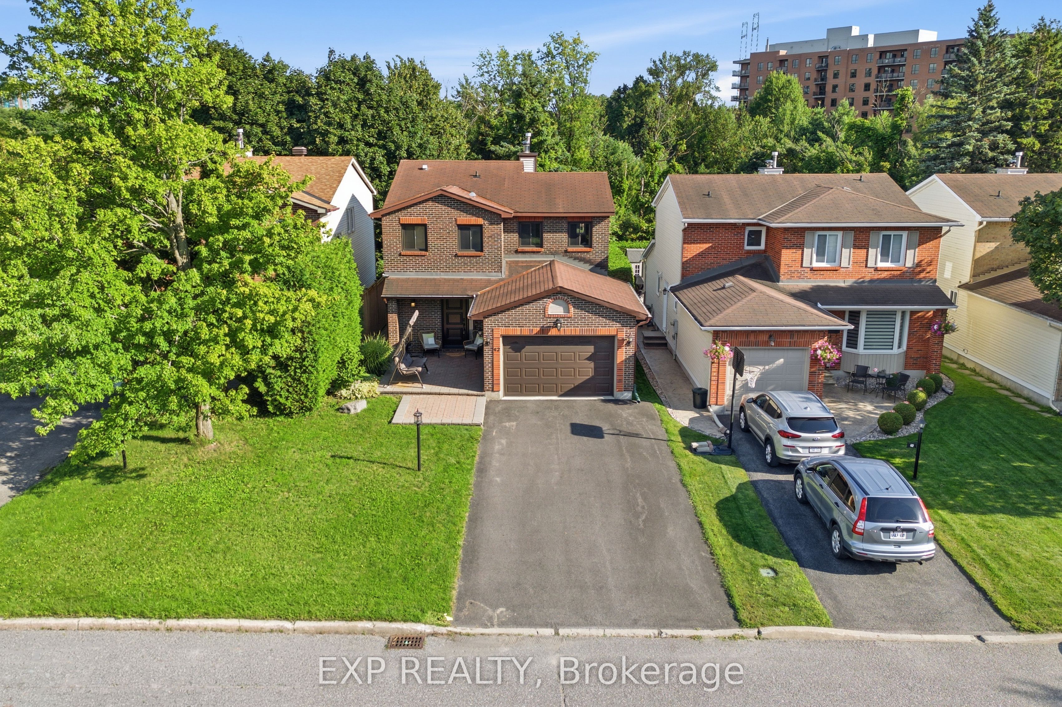 Residential in Cityview - Parkwoods Hills - Rideau Shore 3