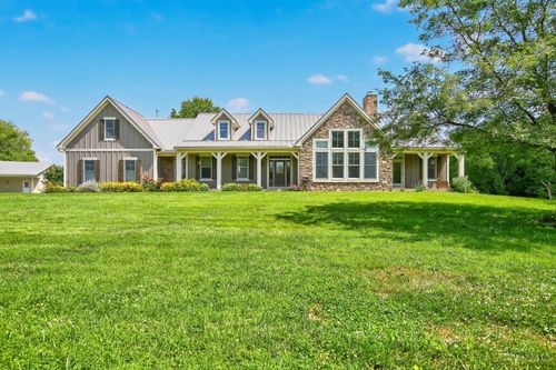 8810 Schlottman Rd, Maineville, OH, 45039-9606 | Card Image