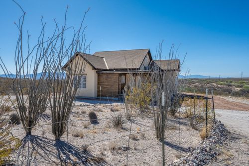 1843 N Spanish Bayonet Dr, Tombstone, AZ, 85638-0420 | Card Image