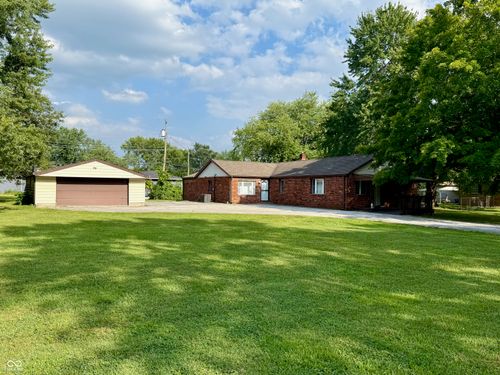3425 Campbell St, Plainfield, IN, 46168-2611 | Card Image