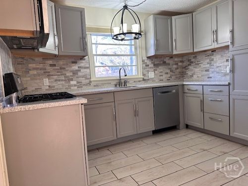 305 King Ave, Athens, GA, 30606-2967 | Card Image