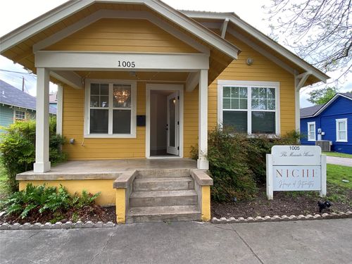 1005 Rock St, Georgetown, TX, 78626-5836 | Card Image