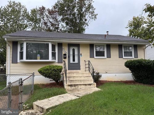 2-2208 Vermont Ave, LANDOVER, MD, 20785-4978 | Card Image