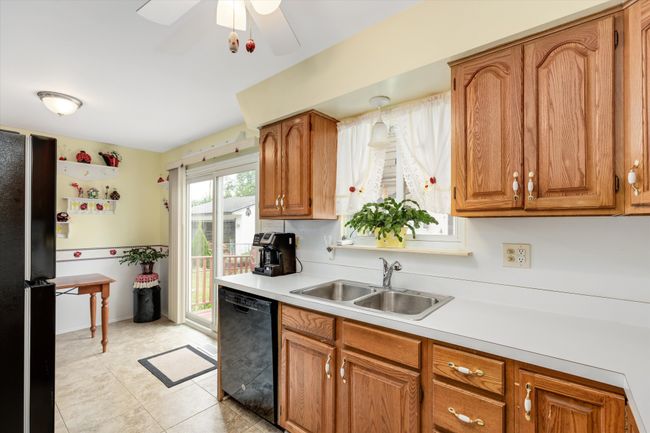 767 Denice St, House other with 3 bedrooms, 2 bathrooms and null parking in Westland MI | Image 7