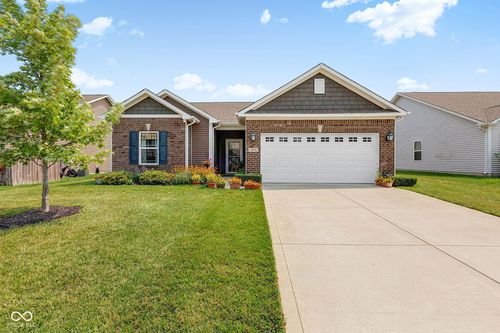 257 Longleaf Ln, Greenfield, IN, 46140-2949 | Card Image