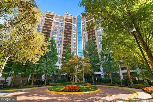 1804-10101 Grosvenor Pl, ROCKVILLE, MD, 20852-4680 | Card Image