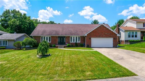 344 Mcevoy Ct, Niles, OH, 44446-3820 | Card Image