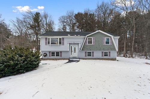 31 Burlington Ave, Wilmington, MA, 01887-3902 | Card Image