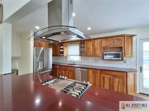 61 Jensen Road, Sayreville, NJ, 08872 | Card Image