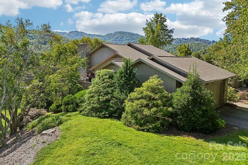15 Stony Rdg, Asheville, NC, 28804-1858 | Card Image