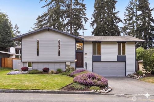 2103 168th Ave Ne, Bellevue, WA, 98008-2635 | Card Image