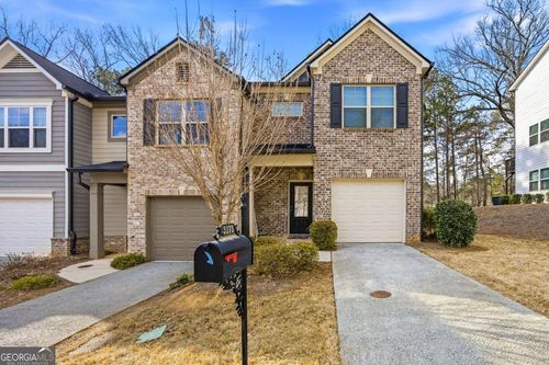 3175 Meadowstone Ln Sw, Atlanta, GA, 30331-2938 | Card Image