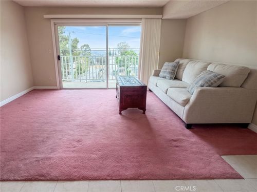 201-10282 Tujunga Canyon Blvd, Tujunga, CA, 91042-3689 | Card Image