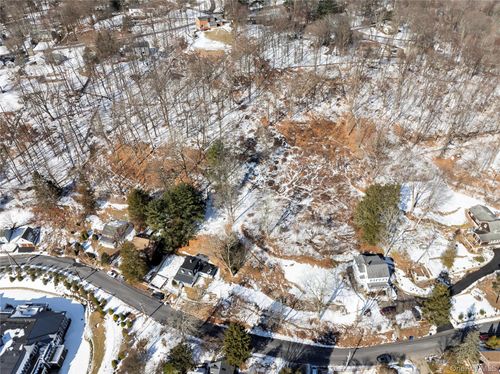 130 Old Mount Kisco Rd, North Castle, NY, 10504-1436 | Card Image