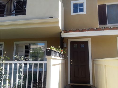 19565 Arezzo St, Trabuco Canyon, CA, 92679-1200 | Card Image