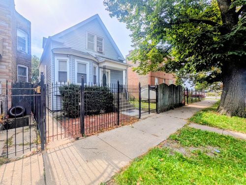 4355 W Potomac Avenue, Chicago, IL, 60651 | Card Image