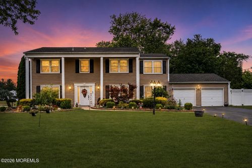 44 Kipling Way, Manalapan, NJ, 07726-3711 | Card Image