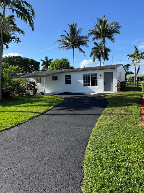 6368 Nw 24th Ct, Margate, FL, 33063-1745 | Card Image