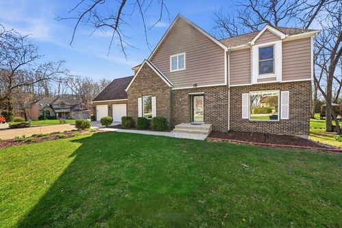 188 Amhurst Pl, Valparaiso, IN, 46385-8031 | Card Image
