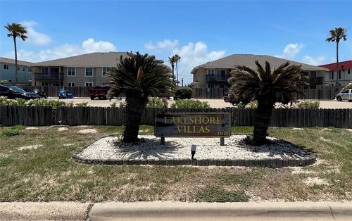 apt-18-15125 Leeward Dr, Corpus Christi, TX, 78418-8026 | Card Image