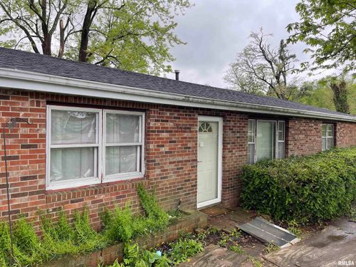 355 Chestnut St, Alto Pass, IL, 62905-1033 | Card Image