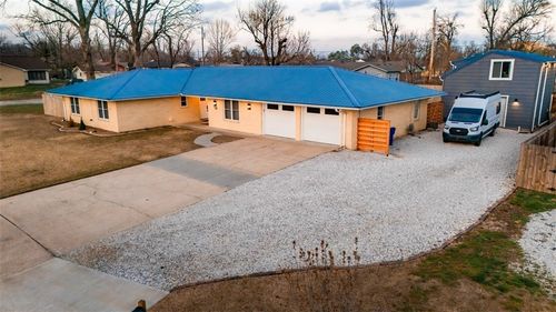 1839 S 11th Pl, Rogers, AR, 72756-5830 | Card Image