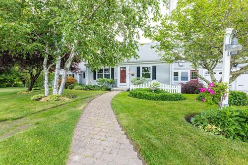 1324 Main St, Acushnet, MA, 02743-1010 | Card Image