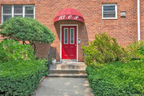 apt-1o-183 Drake Ave, New Rochelle, NY, 10805-1752 | Card Image