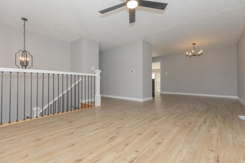 5007 Manor Court, Evansville, IN, 47710 | Card Image