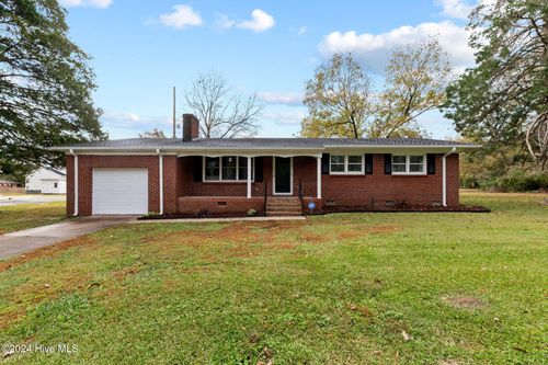 133 Mill Rd, Vanceboro, NC, 28586-7997 | Card Image