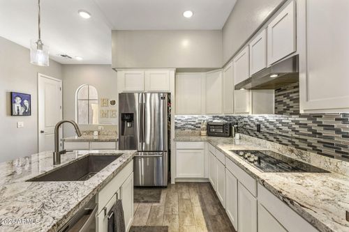 236-15550 S 5th Ave, Phoenix, AZ, 85045-0490 | Card Image