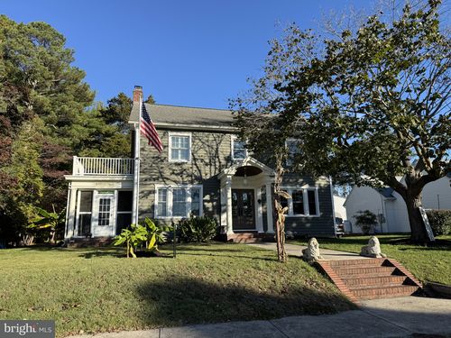 204 Lake Dr, MILTON, DE, 19968-1124 | Card Image