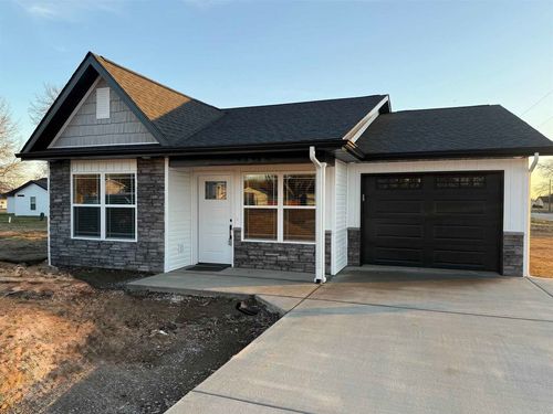 1501 C N Russell St, Marion, IL, 62959-4556 | Card Image