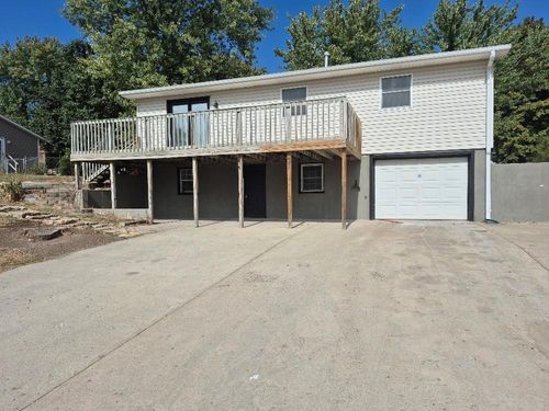 607 E James Rd, Gallatin, MO, 64640-1355 | Card Image