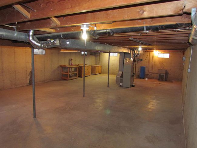 2475 N Pecatonica Rd, Home with 3 bedrooms, 2 bathrooms and null parking in PECATONICA IL | Image 24