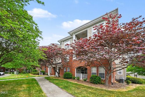 1034 Arborgate Cir, Chapel Hill, NC, 27514-6503 | Card Image
