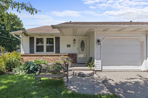 204 Jefferson Street, Beaver Dam, WI, 53916 | Card Image