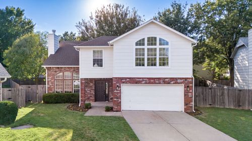 9226 Fulton Ave, Tulsa, OK, 74137-4017 | Card Image