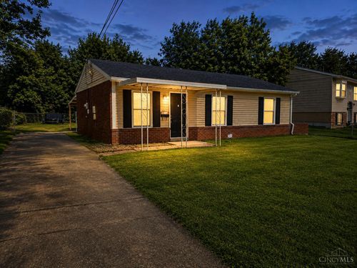 9884 Dunraven Dr, Colerain Twp, OH, 45251-3424 | Card Image