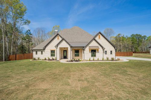 205 Thorn Briar Trl, Longview, TX, 75602-1160 | Card Image